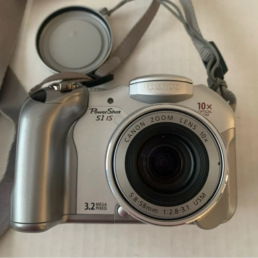 Canon PowerShot S1 IS Silver 3.2MP Digital Camera With CF Card slot UNTESTED